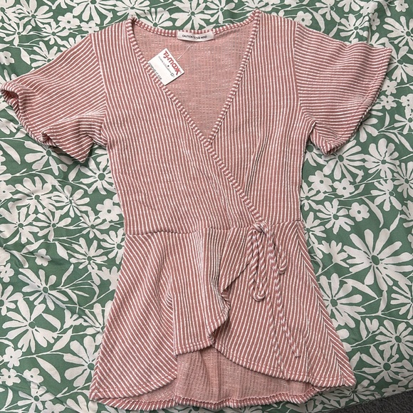 Caution To The Wind Tops - Caution to the wind top